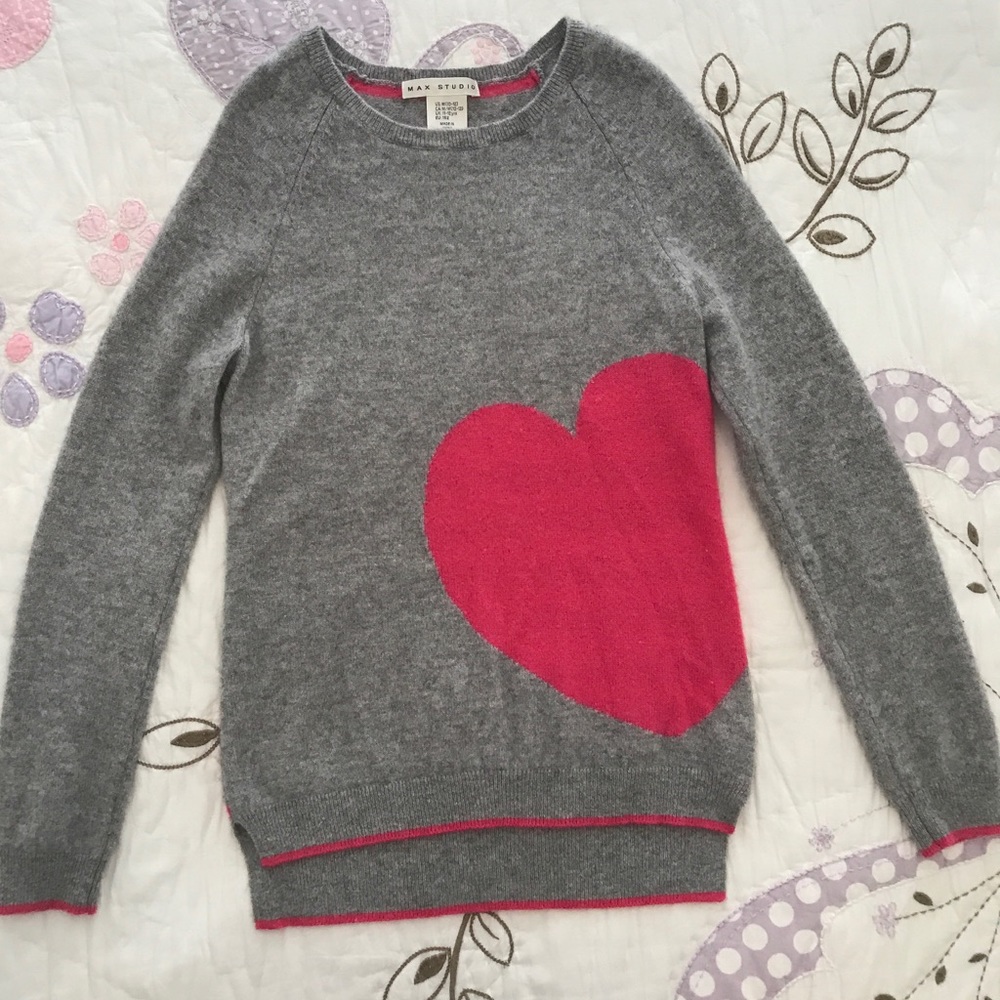 Girls size 10-12, 100% cashmere sweater.